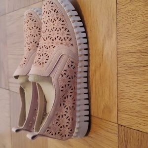 Summer shoes, size 39